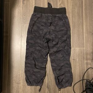 camo cargo pants